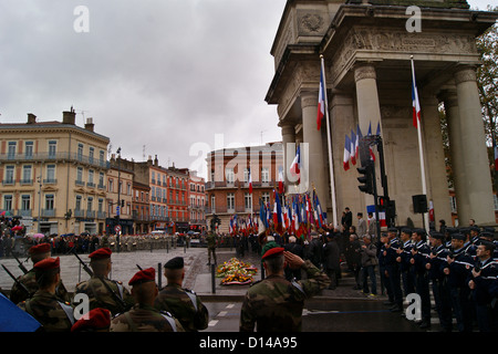 Veteranen Normen, Remembrance Sunday Parade (Jour du Souvenir), Monument Aux Morts, Toulouse, Haute-Garonne, Midi - Pyréneés, Occitanie, Frankreich Stockfoto