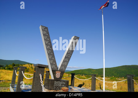 Kroatien, Otocac: 133. kroatischen Regiment Denkmal. Ex-Jugoslawien-Krieg (19911995). Stockfoto