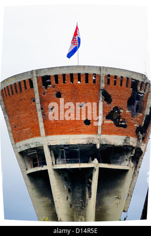 Kroatien, Vukovar. Der Wasserturm von Vukovar. In der Schlacht beschädigt schwer. Stockfoto