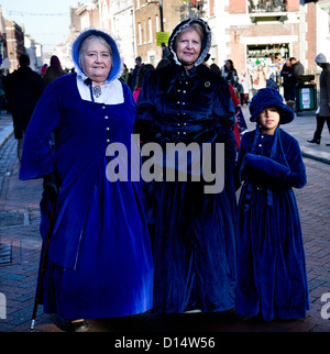 Zeichen auf dem Dickens Christmas Festival in Rochester. Stockfoto