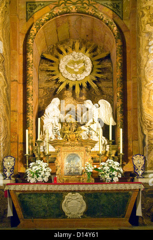 Detail der Kapelle der Inkarnation in der Kathedrale der Menschwerdung - La Manquita in Malaga, Andalusien, Spanien Stockfoto