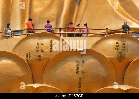 Der große Buddha am Lingshan - Ling Shan liegt im Süden des Berges Longshan; einer der größten Buddha-Statuen. Stockfoto