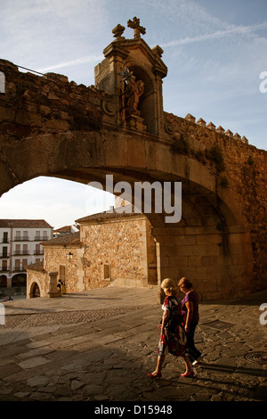 Arco De La Estrella historischen Zentrum der Stadt Caceres Extremadura Spanien Stockfoto