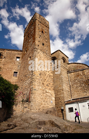 Torre y Alcazar de Luis de Chaves Altstadt Trujillo Caceres Extremadura Spanien Stockfoto