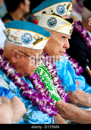 Peral Harbor, Hawaii, USA. 7. Dezember 2012. Pearl Harbor Überlebenden besuchen der 71. Jahrestag Gedenkfeier am Pearl Harbor Besucherzentrum 7. Dezember 2012 in Pearl Harbor, HI. Pearl Harbor wurde von japanischen Truppen am 7. Dezember 1941 angegriffen. Stockfoto