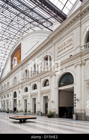 Barcelona, Spanien: Frankreich (Estacion de Francia) befindet sich ein großer Bahnhof in der Innenstadt von Barcelona. Stockfoto