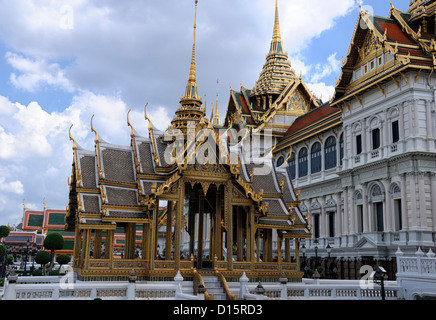 Grand Palace Bangkok Thailand Wat Phra Kaeo Tempel des Smaragd-Buddha der Dusit Maha Prasat Thronsaal Stockfoto