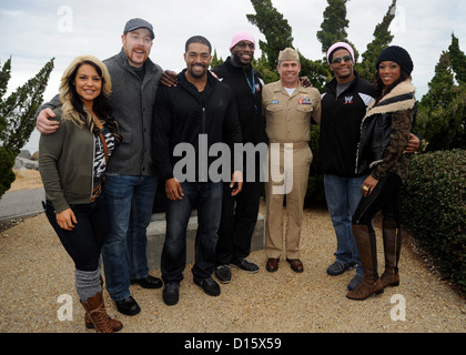 WWE Superstars besuchen Naval Station Norfolk Stockfoto