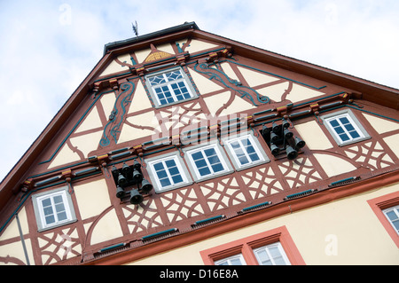 Fassade des historischen Rathauses von Rotenburg an der Fulda (erbaut zwischen 1597 und 1598). Stockfoto