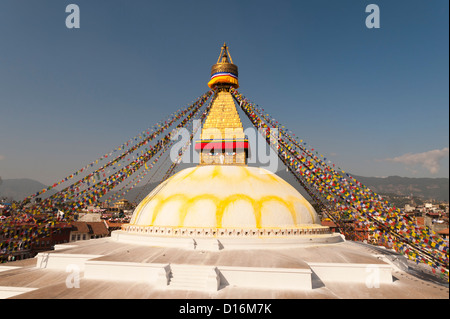 Bunte Heiligen Fahnen auf Swayambhunath Tempel Stupa Kathmandu-Nepal Stockfoto