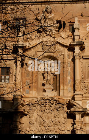 Hochschule von Santo Domingo Detail der Fassade, Provinz Alicante, Comunidad Valenciana, Spanien Stockfoto