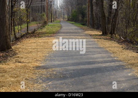 Weg entlang des Erie-Kanals. Stockfoto