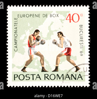 Briefmarke aus Rumänien Darstellung Boxer. Stockfoto