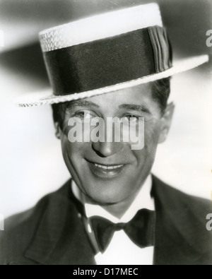 MAURICE CHEVALIER (1888 – 1972), französischer Schauspieler, Sänger und Entertainer über 1935 Stockfoto