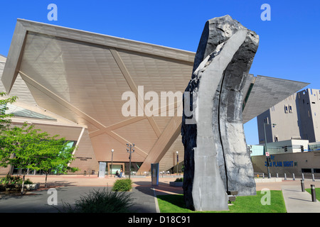 Denver-Monolithen von Beverly Pepper, Denver Art Museum, Denver, Colorado, USA Stockfoto