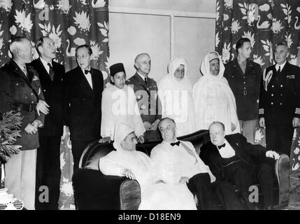 Alliierten Nationen Krieg Strategiekonferenz in Casablanca, Französisch-Marokko, 1. Februar 1943. L-R, sitzend: The Sultan; Präsident Franklin Stockfoto