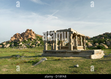 Die Säulen bazaar(market) in Hampi (16. Jahrhundert), Karnataka, Indien Stockfoto