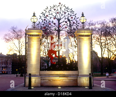 Die Königin-Mutter Gate London UK Stockfoto