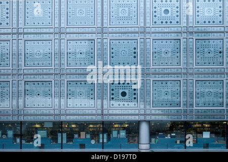 Foto Zelle Fenstervorhänge am Institut du Monde Arabe - Institut du Monde Arabe, Paris Frankreich Stockfoto