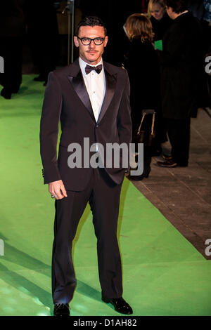 Luke Evans besucht die Royal Film-Premiere von "der Hobbit: eine unerwartete Reise" im Odeon Leicester Square London, Vereinigtes Königreich, 12.12.2012 Credit: Mario Mitsis / Alamy Live News Stockfoto