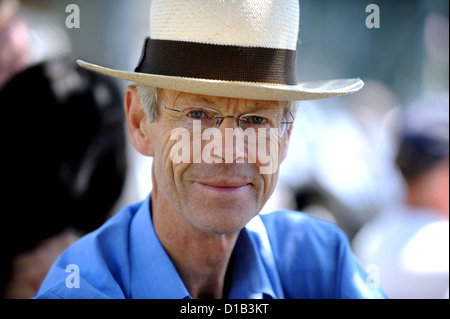 Porträt von Cricket-Autor und Kommentator Christopher Martin-Jenkins an Hove County Ground Sussex - 16. Juni 2009 Stockfoto