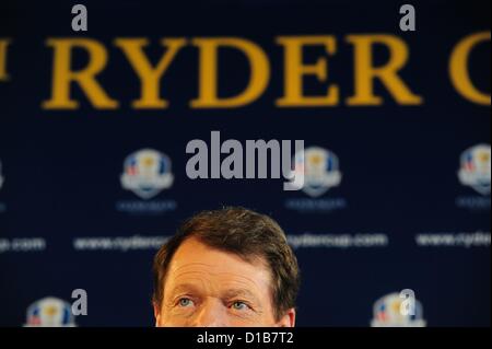 13. Dezember 2012 - Manhattan, New York, USA - TOM WATSON ist US-2014 Ryder-Cup-Kapitän auf einer Pressekonferenz am Empire State Building, Donnerstag, 13. Dezember 2012 benannt. (Bild Kredit: Bryan Smith/ZUMAPRESS.com ©) Stockfoto