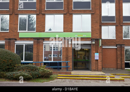 Vorderseite des Jobcenter Solihull, West Midlands Stockfoto