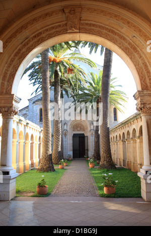 Das Kloster von Saint-Honorat Insel in der Nähe von Cannes, Alpes-Maritimes, Cote d ' Azur Stockfoto