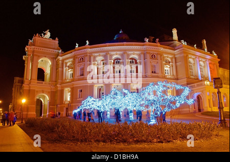 Theater für Oper und Ballett in der Nacht, Odessa, Ukraine, Osteuropa Stockfoto