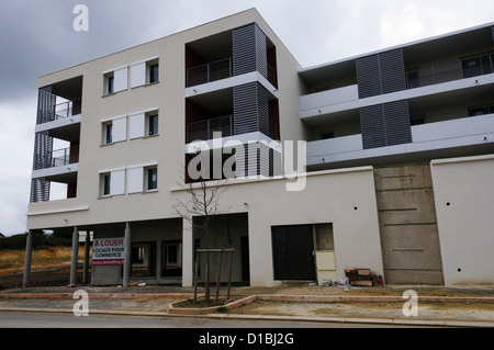 Bau des Teils von La Courondelle, eine neue Wohnsiedlung am Stadtrand von Béziers in Südfrankreich. Stockfoto