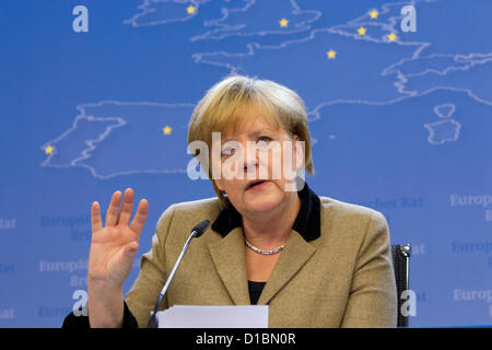 Bundeskanzlerin Angela Merkel im Bild im Gespräch nach der Tagung des Europäischen Rates der Staats- und Regierungschefs Stockfoto