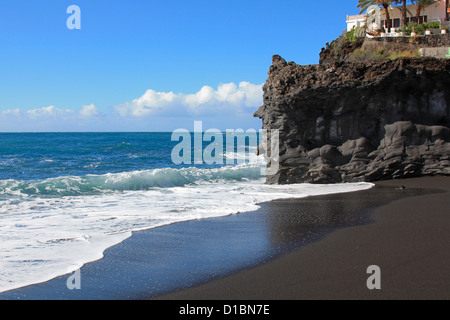 Schwarzen Sand Strand von Puerto Naos, La Palma Stockfoto