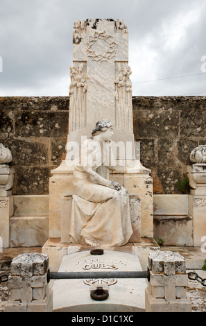 Alcudia, Mallorca, Spanien, Grab auf dem Stadtfriedhof Stockfoto