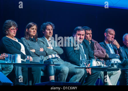 Paris, Frankreich, Französisches öffentliches Treffen, zukünftige Erweiterung des Pariser Projekts, Grand Paris, Foto der Politics Group, Politikerdebatte Stockfoto