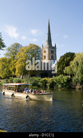 Flussfahrt und Holy Trinity Church von Fluss Stratford-upon-Avon Warwickshire England UK Stockfoto