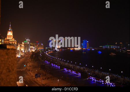Der Bund in der Nacht, Huangpu-Fluss, Shanghai, China Stockfoto