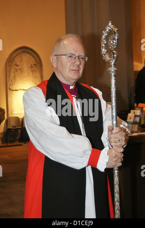 Armagh, Nordirland, Vereinigtes Königreich. 15. Dezember 2012. Dr. Richard Clarke Erzbischof von Armagh. St. Patricks Kathedrale, Armagh, Nordirland 15. Dezember 2012 CREDIT: LiamMcArdle.com/ Alamy Live-Nachrichten Stockfoto