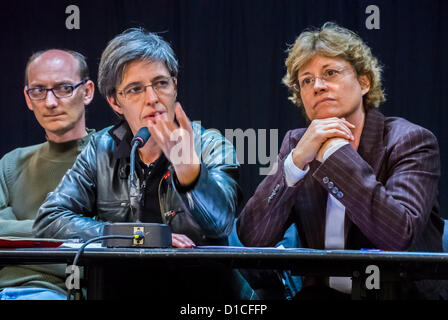 Paris, Frankreich, öffentliche Politiker debattieren über das Thema Homosexuelle Ehe/Gleichstellung, an der Stelle EPHE-Mere, von LGTB-Gruppen, 'Annick Le Petit' Sozialisten, sozial hörenden Menschen, Frauen Politik, Politikern Stockfoto