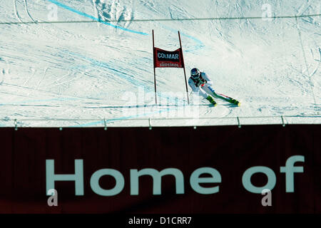 16.12.2012. Alta Badia, Italien. Manfred Mölgg (ITA) Rennen hinunter die Gran Risa-Kurs während im Audi FIS Alpinen Ski Weltcup Riesenslalom-Rennen am 16. Dezember 2012 in Alta Badia, Italien im Wettbewerb. Stockfoto