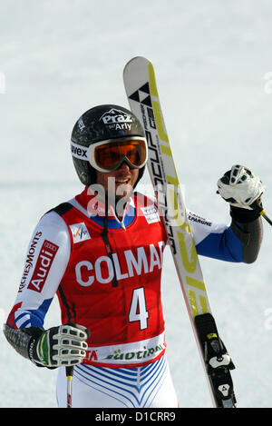 16.12.2012. Alta Badia, Italien. Thomas Fanara (FRA) am Ende des Studiengangs Gran Risa während im Audi FIS Alpinen Ski Weltcup Riesenslalom-Rennen am 16. Dezember 2012 in Alta Badia, Italien im Wettbewerb. Stockfoto