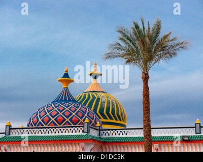 Dekorative Kuppeln in Fantasia, ein Entertainment-Center in Sharm El Sheikh, Ägypten Stockfoto