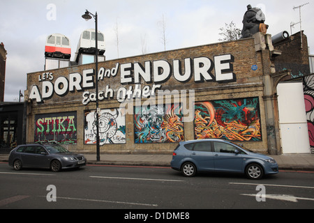 Streetart im Londoner East End Stockfoto