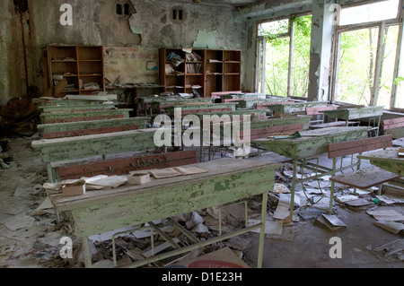 Chernobyl Katastrophe Ergebnisse. Dies ist Klassenzimmer verlassene Schule in kleine Stadt Pripjat Stockfoto