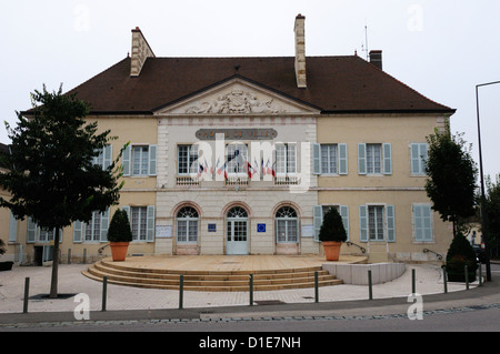 Das Hotel De Ville von Nuits-Saint-Georges, Burgund, Frankreich. Stockfoto