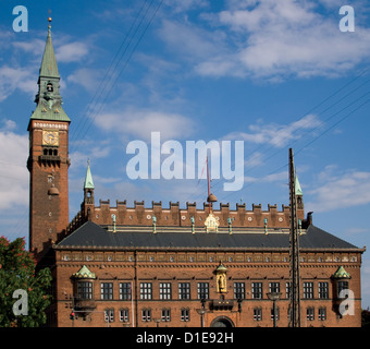 Rathaus von Kopenhagen, Dänemark. Blick vom Platz. Stockfoto