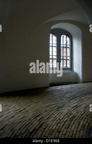 Rundturm im Inneren in Kopenhagen gesehen von der Spirale-Wanderung Stockfoto