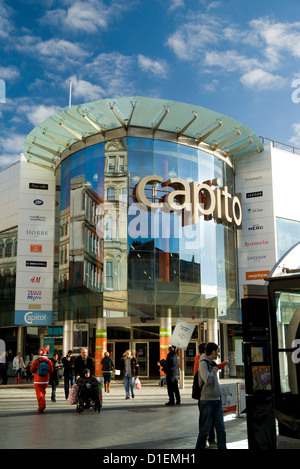 Capitol Einkaufszentrum, Queen Street, Cardiff Glamorgan, South Wales, UK. Stockfoto