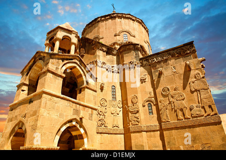 10. Jahrhundert armenische orthodoxe Kathedrale des Heiligen Kreuzes auf der Insel Akdamar, Vansee Türkei Stockfoto