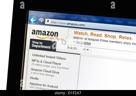Amazon-Website auf einem Computer-Bildschirm. Amazon.com ist ein US-amerikanischer e-Commerce-Unternehmen. Stockfoto