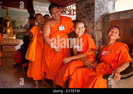 Novizen, Wat Doi Suthep, Chiang Mai, Thailand Stockfoto